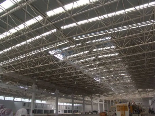 清远网架工程施工中需要注意哪些事项?